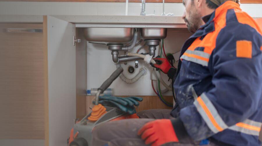 Professional slab leak plumber services in Poneto, IN